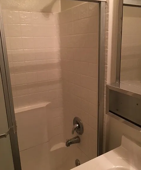 1866 Robin Ln — Photo 7