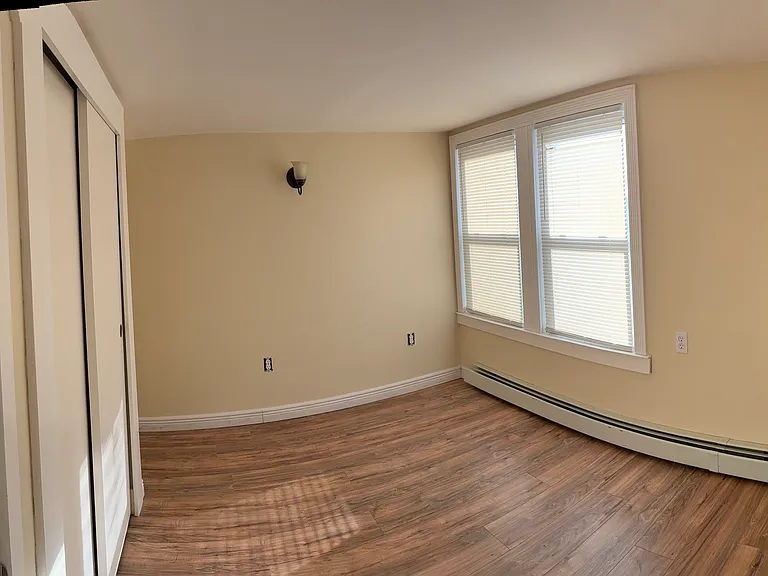 21 W Coit St #3 — Photo 10