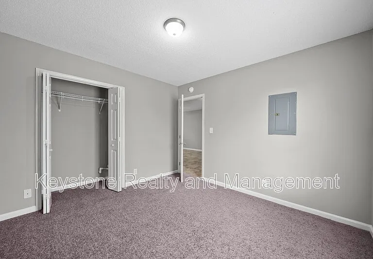 191 Oak St #2 — Photo 12