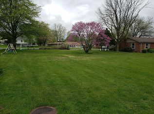 Fords Ct, Rochester, IN 46975