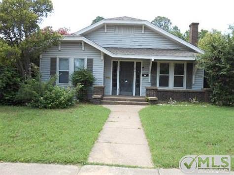 1st image of 203 Bryson St