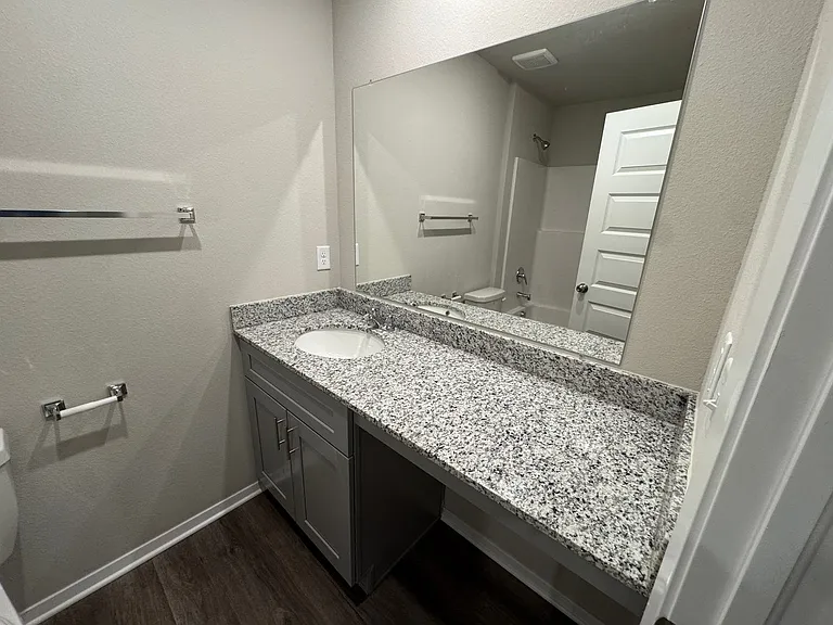 6505 NW Vandergriff St — Photo 23