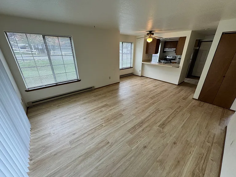 2150 Douglas Ave #1 — Photo 3
