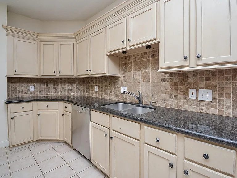 16407 N Eldridge Pkwy #C — Photo 18