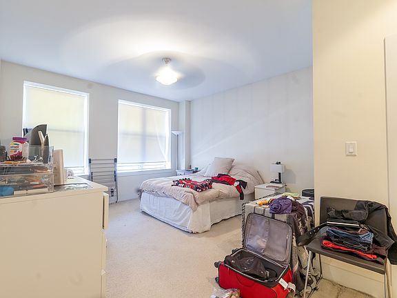 5th image of 2510 N Willetts Ct Unit 2A