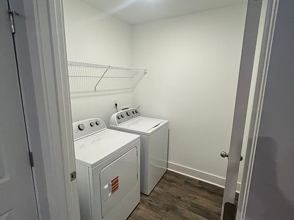 5th image of 515 S Forest Ave