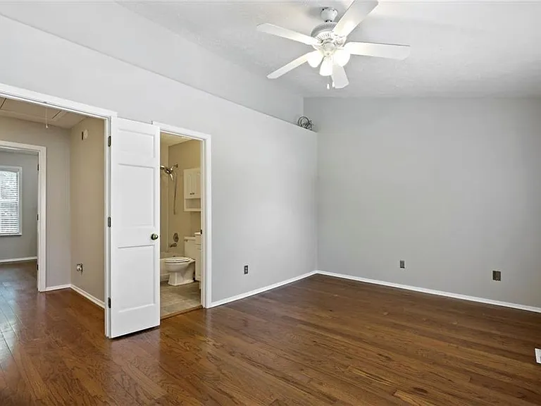 507 Wedgewood Way — Photo 12