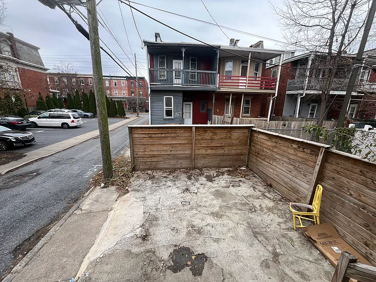 2022 Susquehanna St — Photo 7