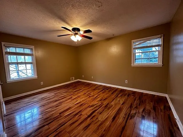615 Tidwell Rd — Photo 32