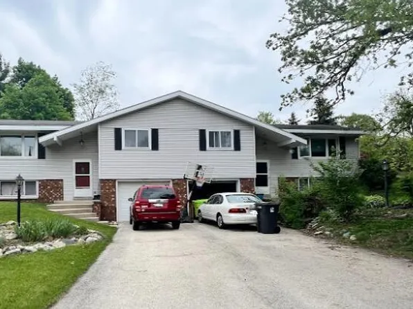 668 Hearne COURT #666, Hartland, WI 53029