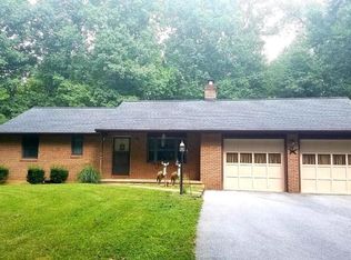 1644 Heilmandale Rd, Lebanon, PA 17046