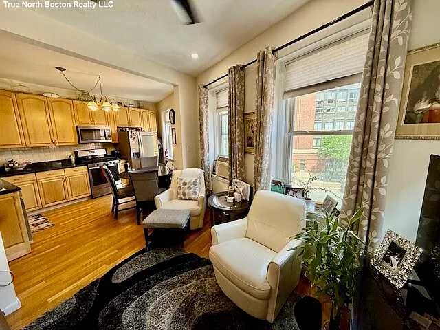 382 North St #2 — Photo 3
