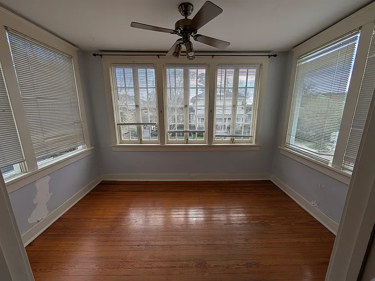 Front sun room