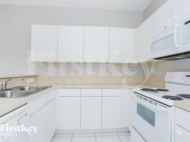 13866 SW 274th Ter — Photo 4