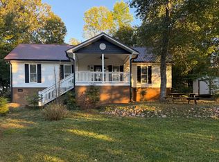 132 Rolling Hills Rd, Six Mile, SC 29682