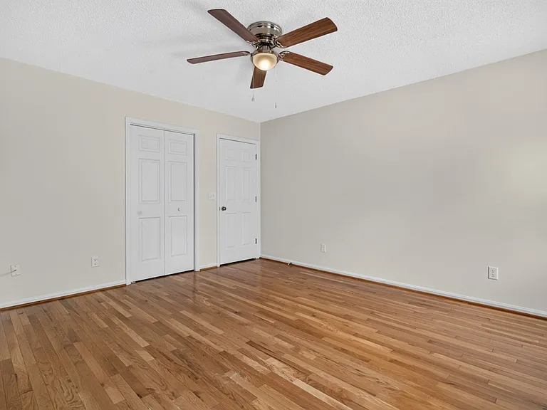 2027 Riding Ridge Rd — Photo 42