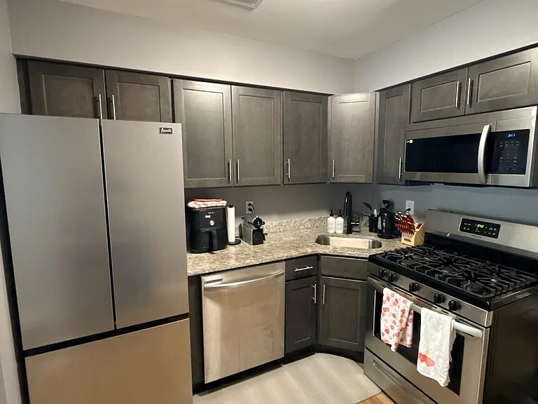 42 Diane Dr — Photo 5