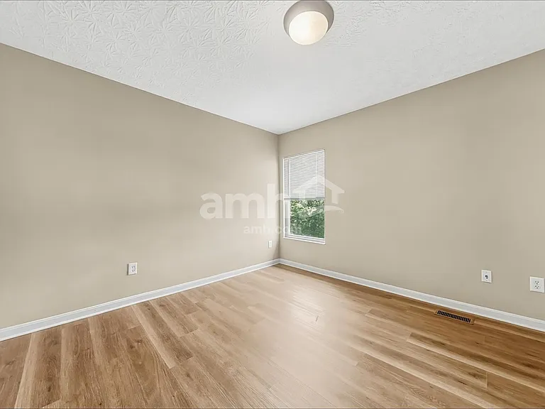 5917 Havenwood Ct — Photo 13