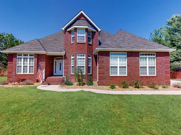 125 Royal Glen Blvd, Murfreesboro, TN 37128