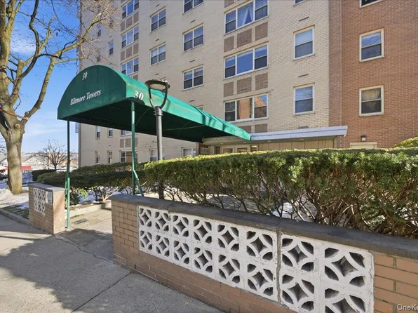 30 Lake St APT 1J, White Plains, NY 10603