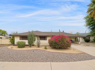 1014 E Balboa Cir, Tempe, AZ 85282