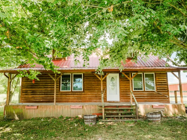 22783 Lawrence 1210, Aurora, MO 65605