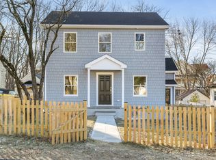 18 Cedar Crest Pl, Norwalk, CT 06854