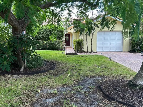 1330 NW 22nd Ave, Delray Beach, FL 33445