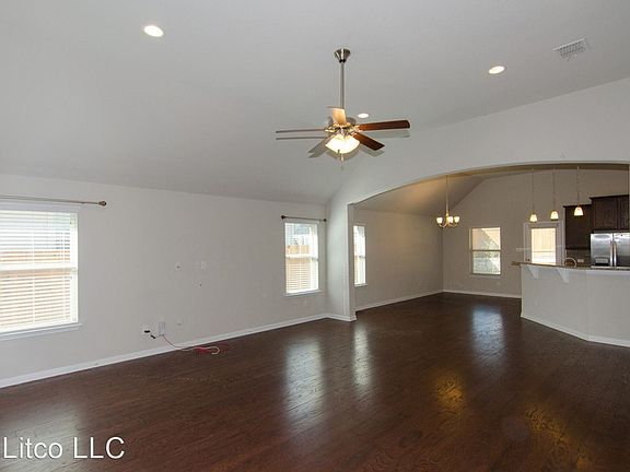 4th image of 1916 Bobbywoods Ln