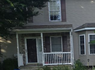 215 Perthshire Dr, Lancaster, PA 17603