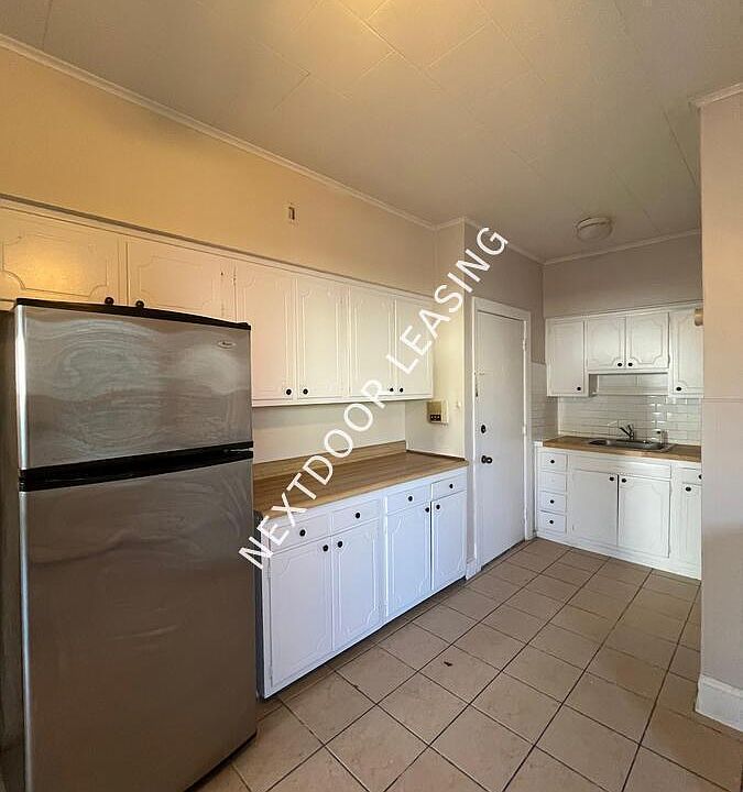 1st image of 69 W 53rd St #2M