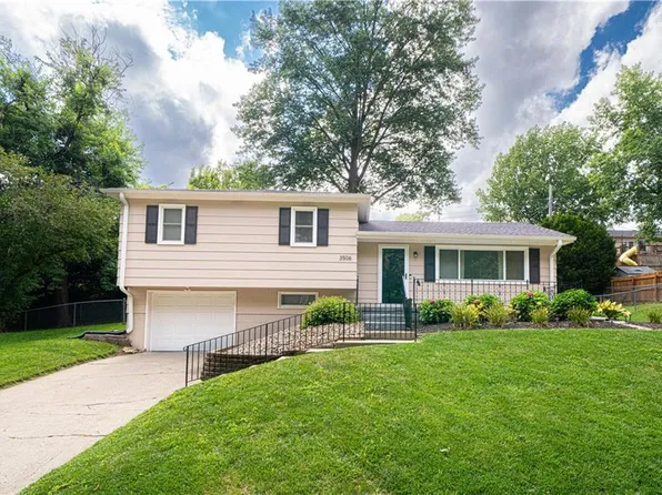 3506 E Lantern Ln, Saint Joseph, MO 64506