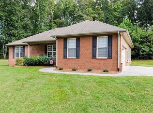 4274 Pea Ridge Rd, Maryville, TN 37804