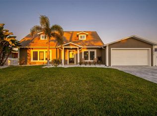 8034 Brighton Dr, Port Richey, FL 34668
