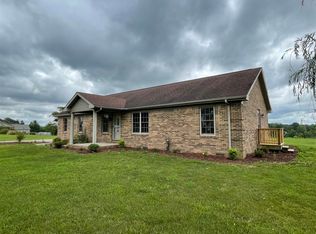 557 New Buck Creek Rd, Adolphus, KY 42120