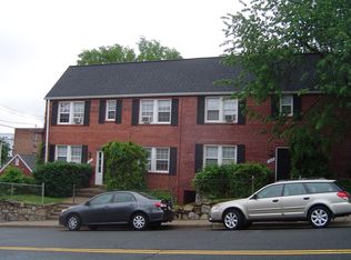 1828 16th St N APT 1, Arlington, VA 22209