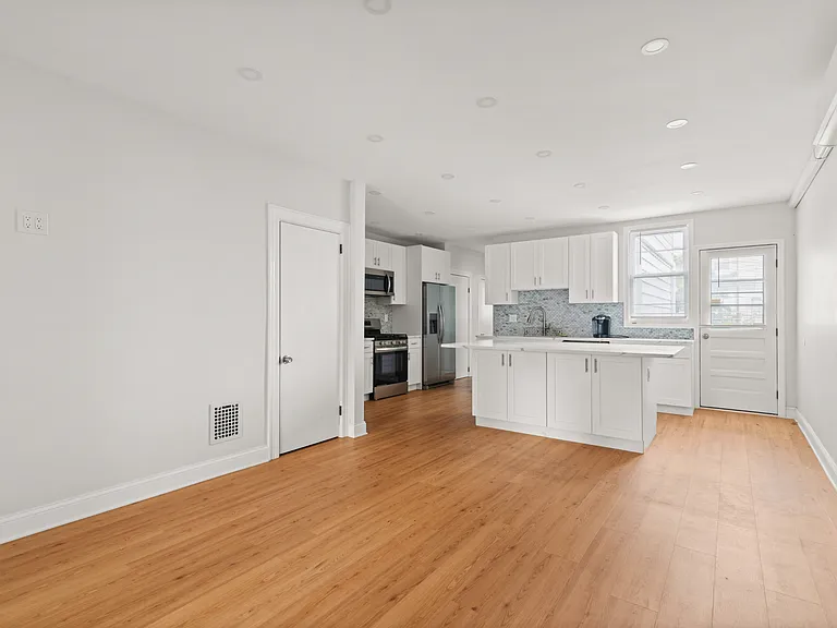 127 Terhune Ave — Photo 6
