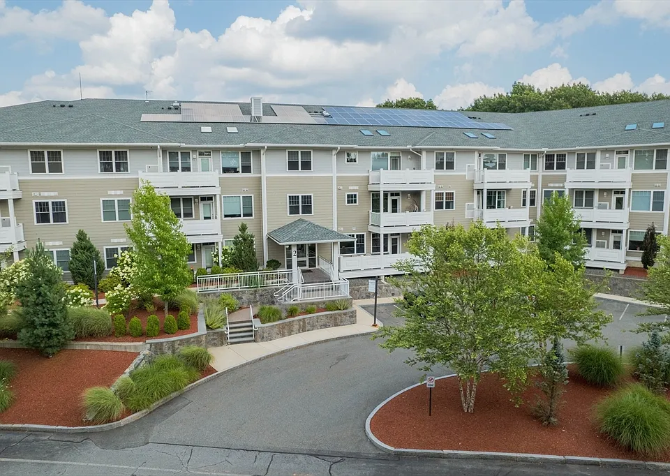 2 Inwood Dr #1009