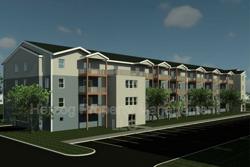 2nd image of 601 17th Ave SE #114