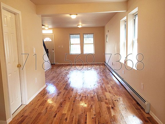 3rd image of 3127 Wallace Ave