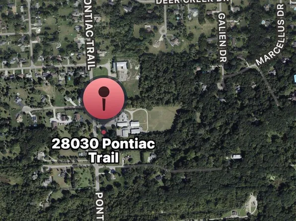 28030 Pontiac Trl, South Lyon, MI 48178