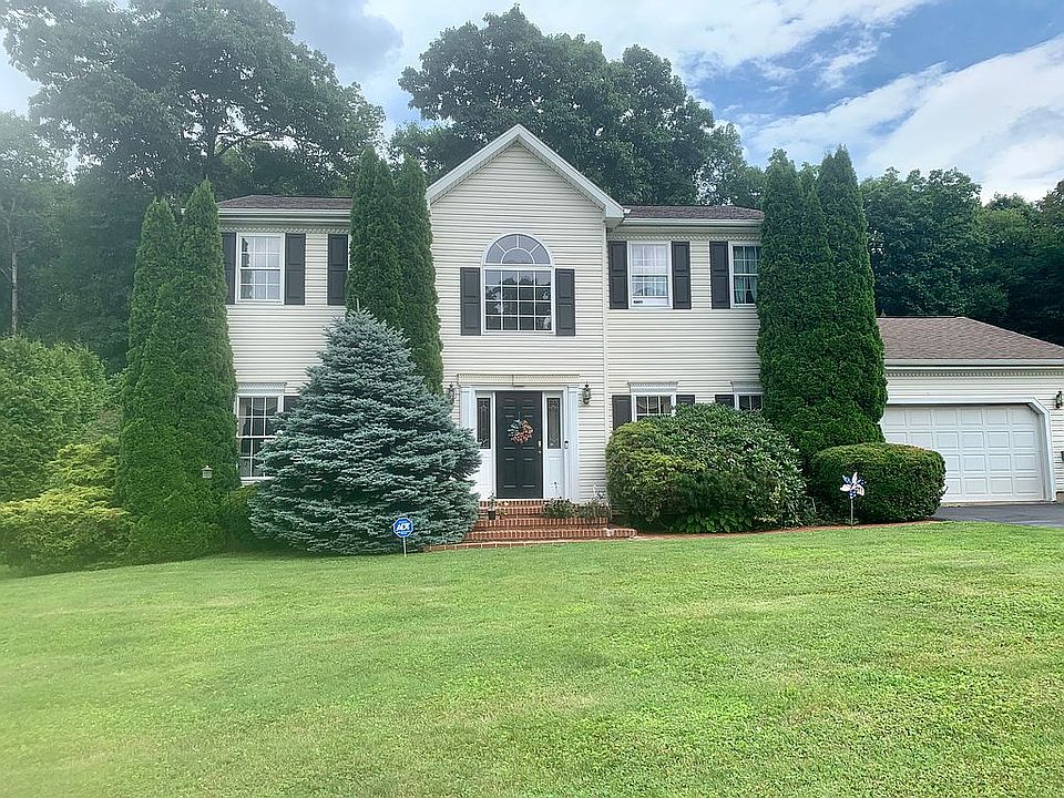 1st image of 130 Jeffrey Dr