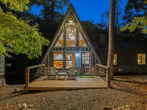 230 Johnboat Ln, Broken Bow, OK 74728