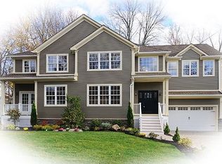 2084 Jersey Ave, Scotch Plains, NJ 07076