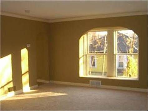 2nd image of 2803 Cypress Ave