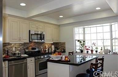 4th image of 18709 Cranbrook Ave