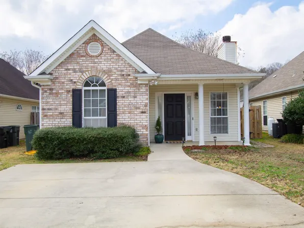 214 Hidden Creek Dr, Pelham, AL 35124