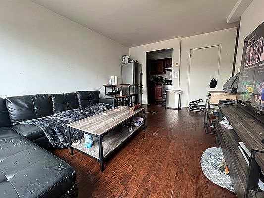 1st image of 14-05 31st Ave #3A