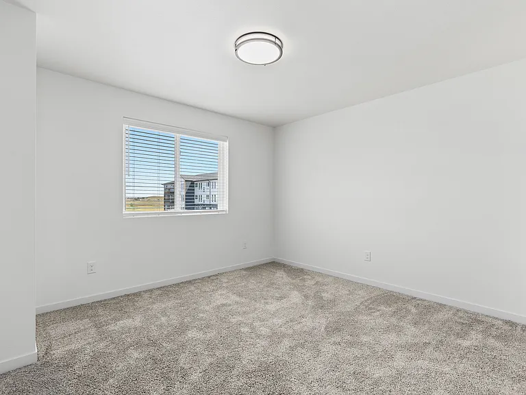 Split Creek Commons — Photo 32