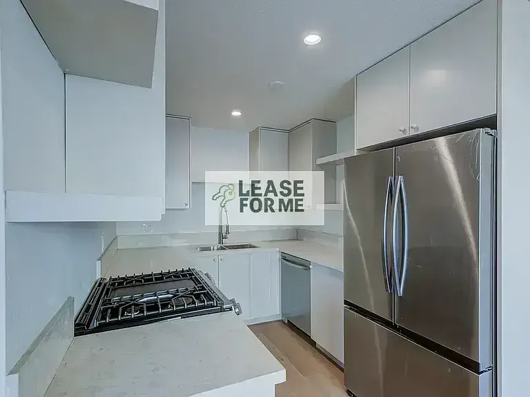 1279 W 38th St — Photo 13
